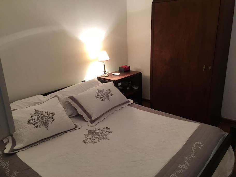 Stylish With Balcony Cozy In Excellent Location Apartamento